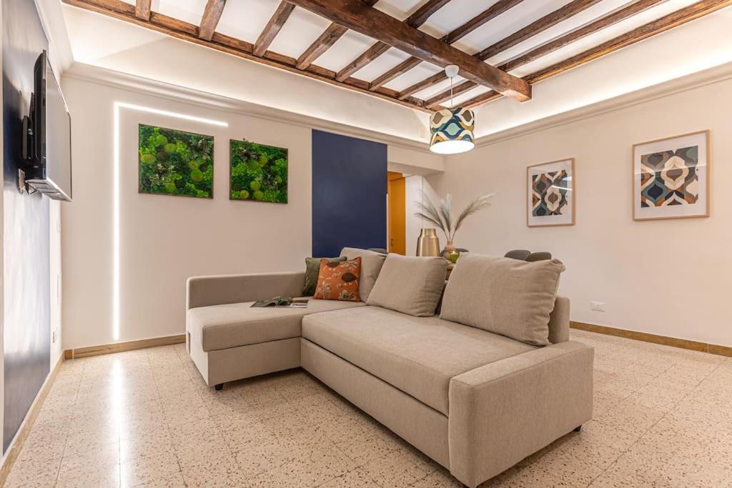Appartement Ripa 99 *